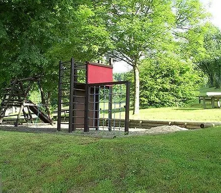 مكان تخييم Camping Paradis Les Chanterelles