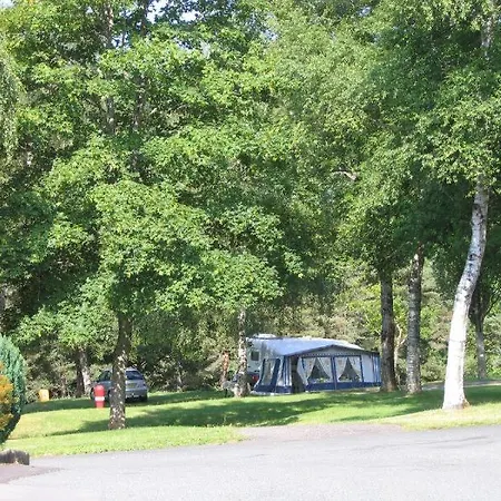 Camping Paradis Les Chanterelles 3* Saint-Rémy-sur-Durolle