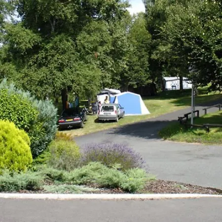 Camping Paradis Les Chanterelles 3* Saint-Rémy-sur-Durolle